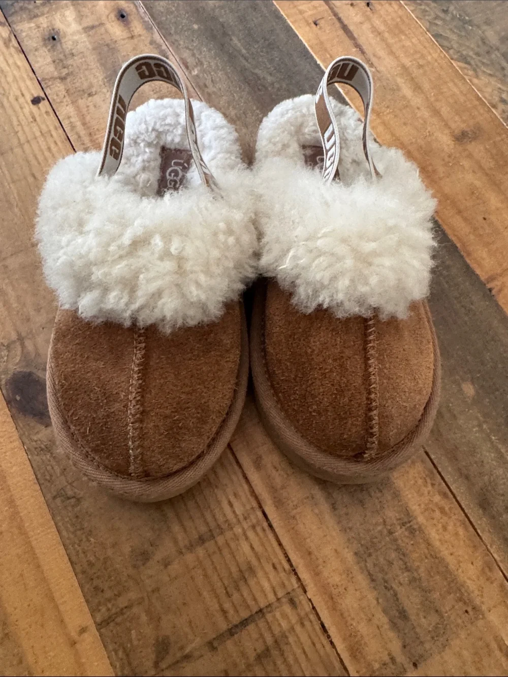 UGG Kids Chestnut Brown Slip-On Suede Slippers with Cream Shearling Trim